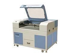 精选推荐 可信赖的激光雕刻玻璃服务与品牌，及陕西中之杰模塑加工厂的专业配套